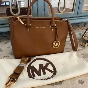 Michael’s Kors Crossbody Handbag